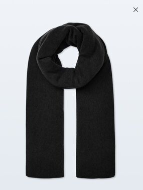 White + Warren cashmere travel wrap